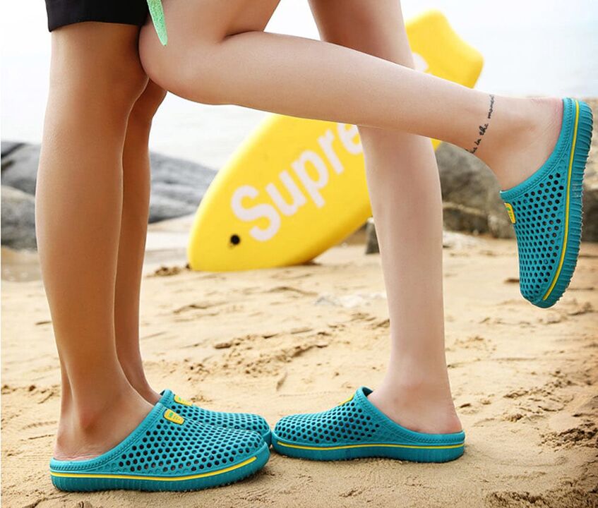 To prevent fungal infections, you need to wear flip flops when walking on the beach. 